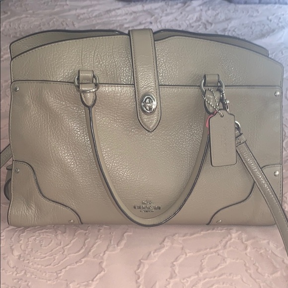 Coach Handbag - Picture 2 of 5